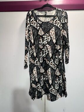 SHEIN Black & White Leopard Patchwork Long Sleeve Dress